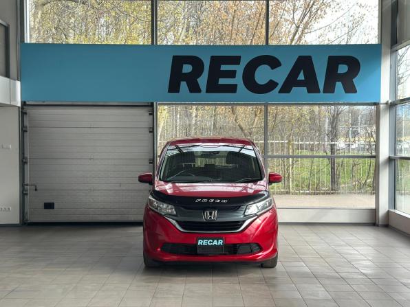 Honda Freed II с пробегом 2018 года, цена 1 610 000 рублей, 67117 км, компактвэн, Автокод Объявления