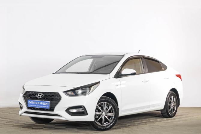 Hyundai Solaris II с пробегом 2018 года, цена 859 000 рублей, 164746 км, седан, Автокод Объявления