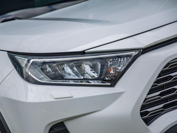 Toyota RAV4 V (XA50) с пробегом 2021 года, цена 3 298 000 рублей, 65699 км, внедорожник, Автокод Объявления