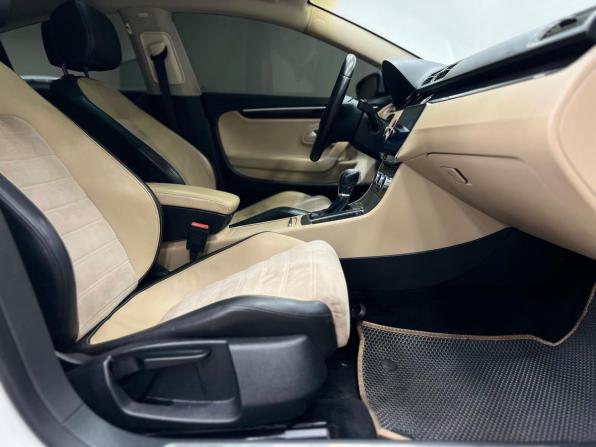 Volkswagen Passat CC I Рестайлинг с пробегом 2012 года, цена 1 390 000 рублей, 273565 км, седан, Автокод Объявления