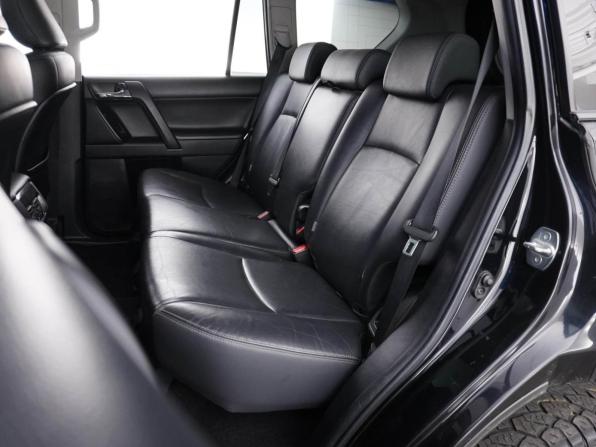 Toyota Land Cruiser Prado 150 Series Рестайлинг 2 с пробегом 2017 года, цена 4 649 077 рублей, 294320 км, внедорожник, Автокод Объявления