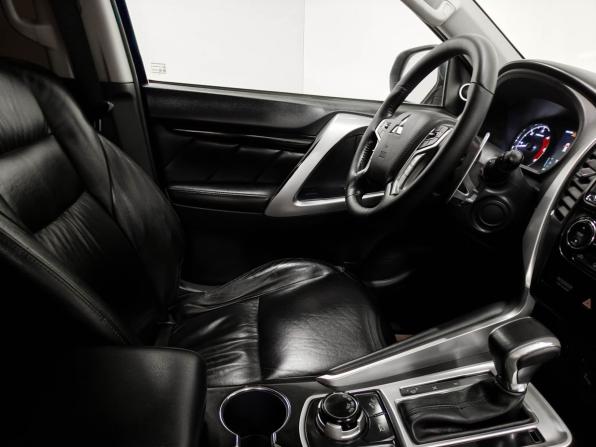 Mitsubishi Pajero Sport III с пробегом 2019 года, цена 2 913 700 рублей, 99908 км, внедорожник, Автокод Объявления