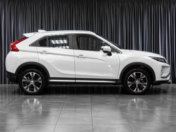 Mitsubishi Eclipse Cross I Рестайлинг с пробегом 2022 года, цена 3 180 000 рублей, 43 км, внедорожник, Автокод Объявления
