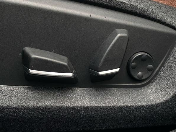 BMW 5 серии VI (F10/F11/F07) Рестайлинг с пробегом 2013 года, цена 2 155 000 рублей, 211000 км, седан, Автокод Объявления