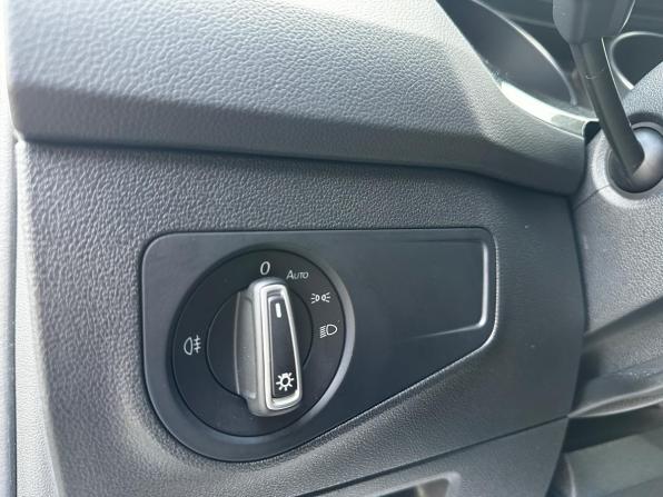 Volkswagen Tiguan II Рестайлинг с пробегом 2021 года, цена 3 099 000 рублей, 62042 км, внедорожник, Автокод Объявления