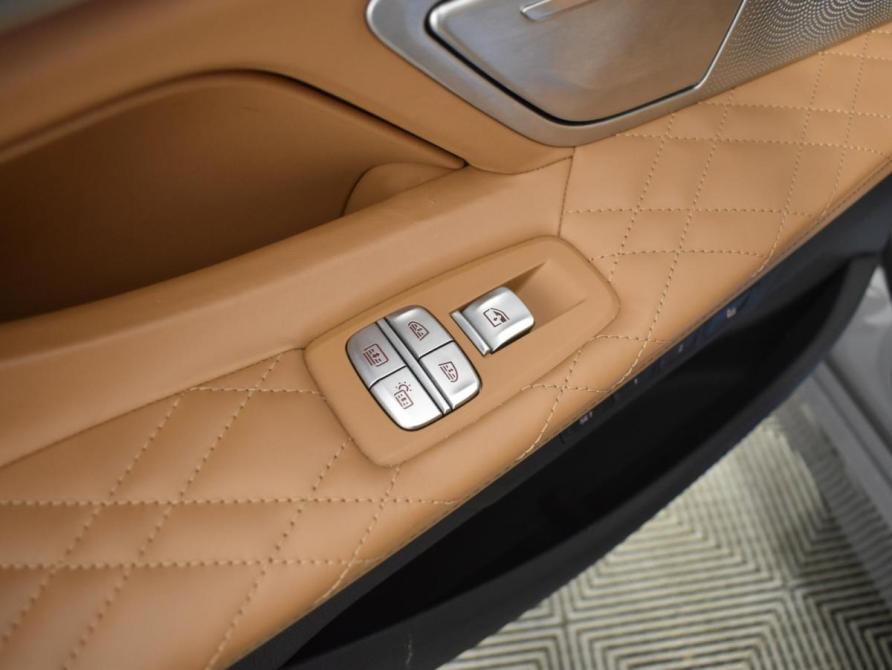 BMW 7 серии VI (G11/G12) Рестайлинг Казань  - изображение 36