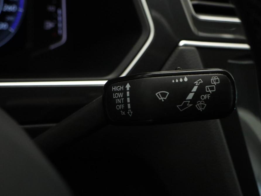 Volkswagen Tiguan II Рестайлинг Москва  - изображение 22