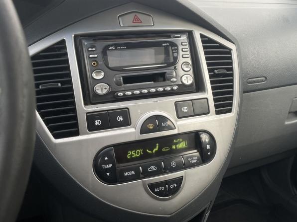 Kia Carens I (RS) Рестайлинг с пробегом 2006 года, цена 325 000 рублей, 324581 км, компактвэн, Автокод Объявления