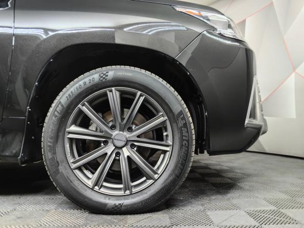 Lexus LX III Рестайлинг 2 с пробегом 2021 года, цена 10 958 000 рублей, 56792 км, внедорожник, Автокод Объявления