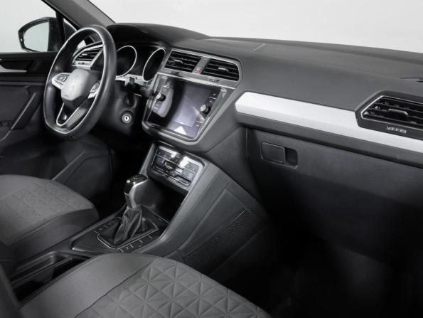 Volkswagen Tiguan II Рестайлинг с пробегом 2020 года, цена 2 460 000 рублей, 51000 км, внедорожник, Автокод Объявления