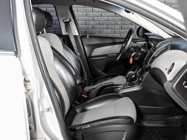 Chevrolet Cruze I Рестайлинг с пробегом 2012 года, цена 550 000 рублей, 174839 км, седан, Автокод Объявления