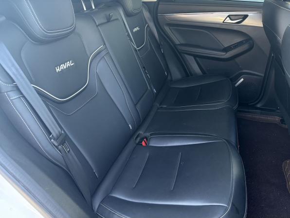 Haval Jolion I с пробегом 2023 года, цена 1 780 000 рублей, 46107 км, внедорожник, Автокод Объявления
