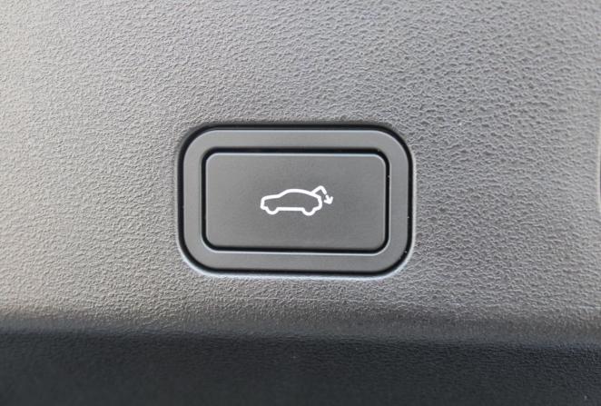 Geely Atlas II с пробегом 2024 года, цена 3 080 000 рублей, 6394 км, внедорожник, Автокод Объявления