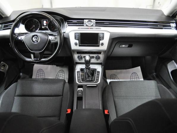 Volkswagen Passat B8 с пробегом 2015 года, цена 1 422 700 рублей, 159920 км, седан, Автокод Объявления