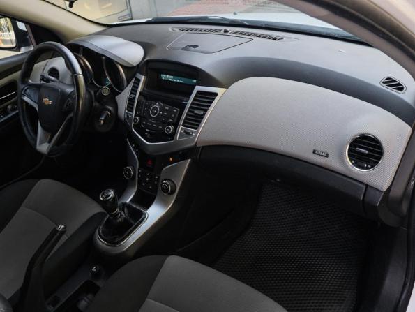 Chevrolet Cruze I Рестайлинг с пробегом 2012 года, цена 580 000 рублей, 229516 км, седан, Автокод Объявления