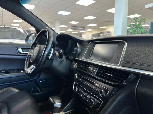 Kia Optima IV Рестайлинг с пробегом 2019 года, цена 2 020 000 рублей, 139300 км, седан, Автокод Объявления