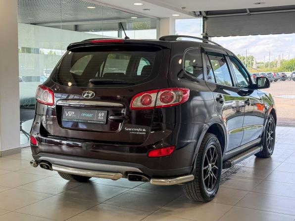 Hyundai Santa Fe II Рестайлинг с пробегом 2012 года, цена 1 075 000 рублей, 302191 км, внедорожник, Автокод Объявления