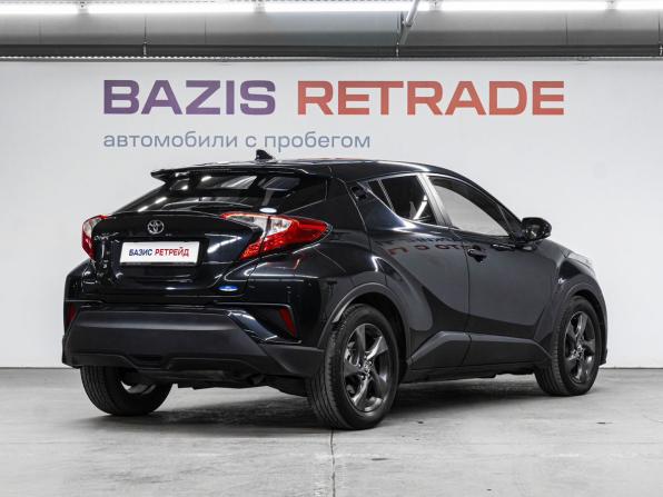 Toyota C-HR I с пробегом 2018 года, цена 1 949 000 рублей, 93982 км, внедорожник, Автокод Объявления