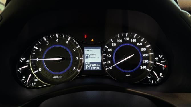 Infiniti QX80 I Рестайлинг с пробегом 2014 года, цена 1 999 000 рублей, 216594 км, внедорожник, Автокод Объявления