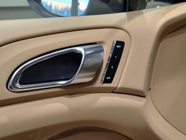 Porsche Cayenne II (958) с пробегом 2010 года, цена 2 200 000 рублей, 171355 км, внедорожник, Автокод Объявления