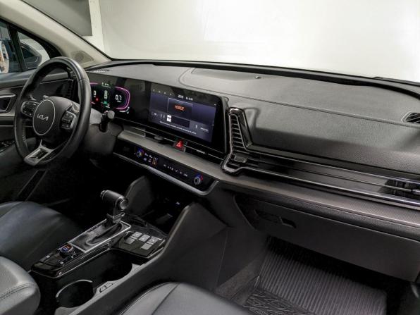 Kia Sportage V с пробегом 2022 года, цена 3 490 000 рублей, 52300 км, внедорожник, Автокод Объявления
