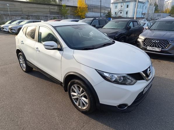 Nissan Qashqai II с пробегом 2017 года, цена 1 049 000 рублей, 181000 км, внедорожник, Автокод Объявления