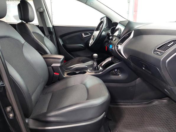 Hyundai ix35 I с пробегом 2011 года, цена 1 140 000 рублей, 244000 км, внедорожник, Автокод Объявления