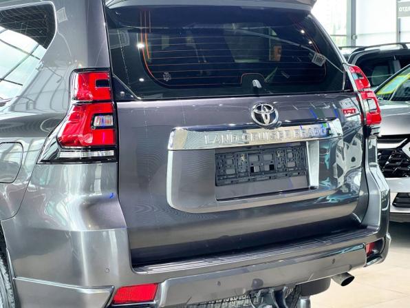 Toyota Land Cruiser Prado 150 Series Рестайлинг 2 с пробегом 2019 года, цена 5 900 000 рублей, 136921 км, внедорожник, Автокод Объявления
