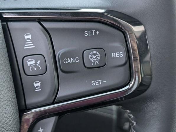 Ram 1500 V Рестайлинг с пробегом 2026 года, цена 10 990 000 рублей, 33 км, offers.body_type.unknown, Автокод Объявления