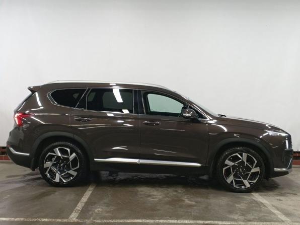 Hyundai Santa Fe IV Рестайлинг с пробегом 2021 года, цена 4 399 000 рублей, 75845 км, внедорожник, Автокод Объявления