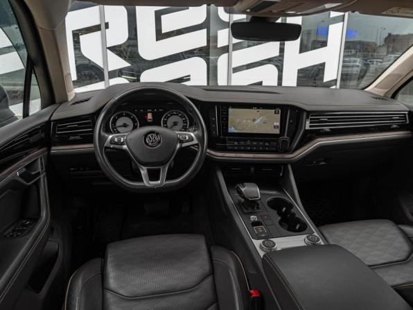 Volkswagen Touareg III с пробегом 2020 года, цена 4 540 000 рублей, 179130 км, внедорожник, Автокод Объявления