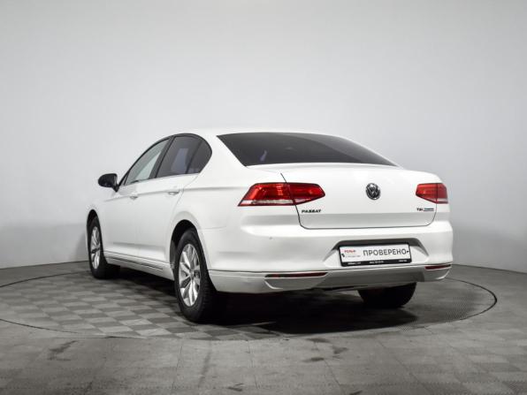 Volkswagen Passat B8 с пробегом 2015 года, цена 1 549 000 рублей, 147538 км, седан, Автокод Объявления