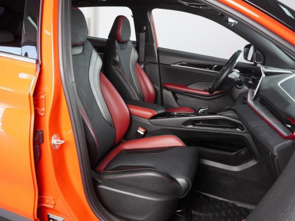 Geely Coolray I Рестайлинг с пробегом 2023 года, цена 2 199 000 рублей, 52178 км, внедорожник, Автокод Объявления