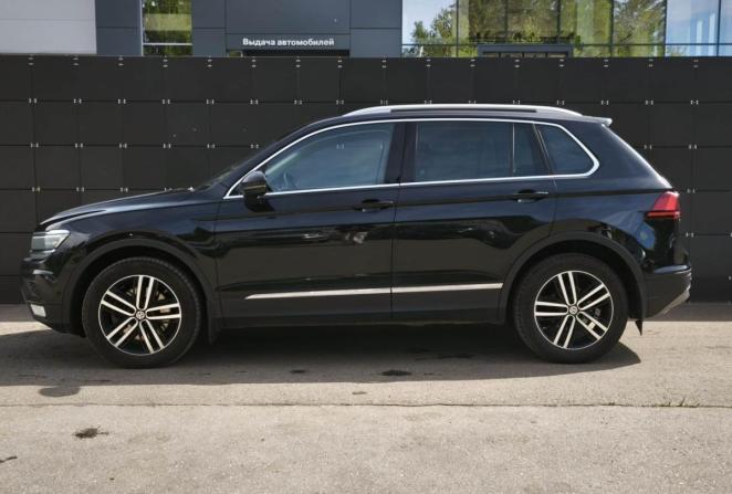 Volkswagen Tiguan II с пробегом 2017 года, цена 2 225 000 рублей, 233080 км, внедорожник, Автокод Объявления