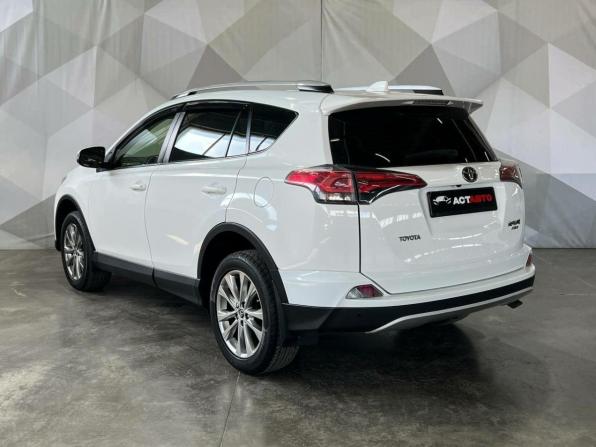 Toyota RAV4 IV (XA40) Рестайлинг с пробегом 2016 года, цена 2 660 000 рублей, 195360 км, внедорожник, Автокод Объявления