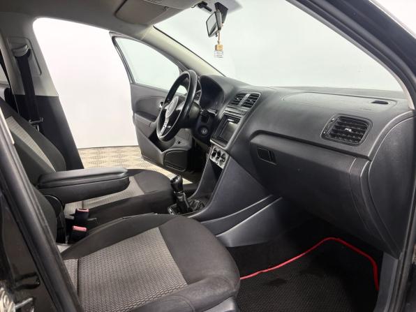 Volkswagen Polo V с пробегом 2013 года, цена 590 000 рублей, 187058 км, седан, Автокод Объявления