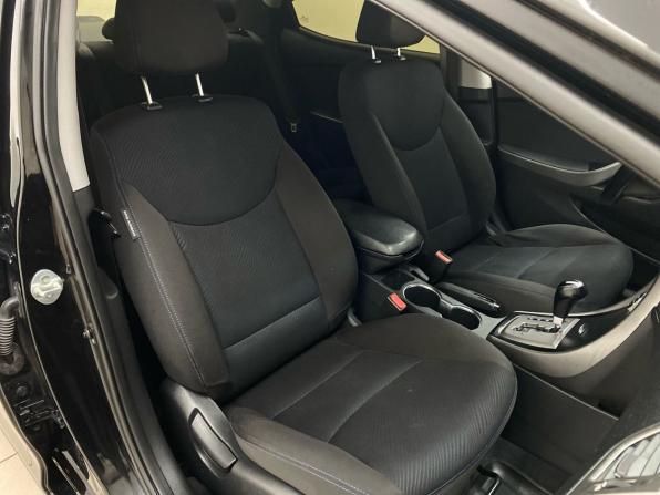 Hyundai Elantra V (MD) Рестайлинг с пробегом 2013 года, цена 1 050 000 рублей, 158893 км, седан, Автокод Объявления