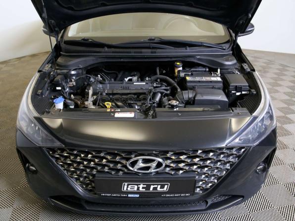 Hyundai Solaris II Рестайлинг с пробегом 2021 года, цена 1 799 000 рублей, 54000 км, седан, Автокод Объявления