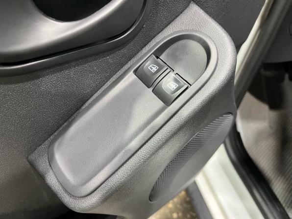 Renault Duster I Рестайлинг с пробегом 2019 года, цена 1 377 000 рублей, 58877 км, внедорожник, Автокод Объявления