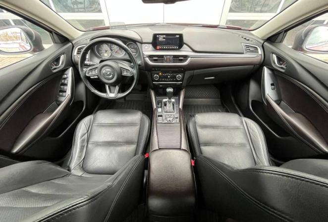 Mazda 6 III (GJ) Рестайлинг с пробегом 2017 года, цена 1 820 000 рублей, 152041 км, седан, Автокод Объявления