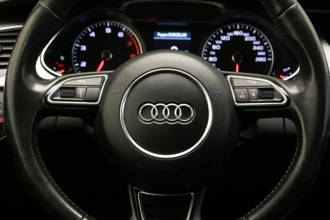 Audi A4 IV (B8) Рестайлинг с пробегом 2013 года, цена 1 675 000 рублей, 212330 км, седан, Автокод Объявления