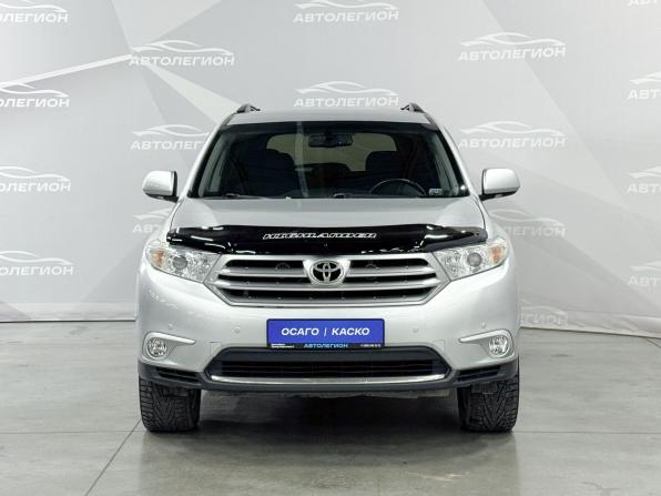 Toyota Highlander II (XU40) Рестайлинг с пробегом 2013 года, цена 1 850 000 рублей, 239510 км, внедорожник, Автокод Объявления
