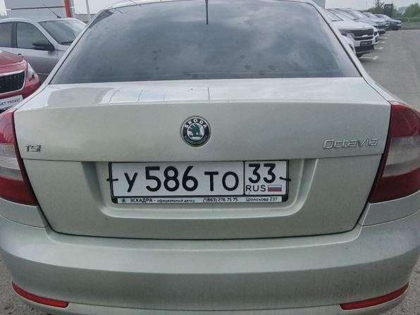 Skoda Octavia II (A5) Рестайлинг с пробегом 2011 года, цена 680 000 рублей, 251000 км, лифтбек, Автокод Объявления