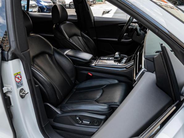Audi Q8 I (4M) с пробегом 2019 года, цена 5 570 000 рублей, 144959 км, внедорожник, Автокод Объявления