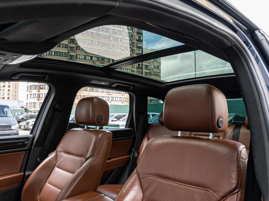 Volkswagen Touareg II Рестайлинг Краснодар  - изображение 12