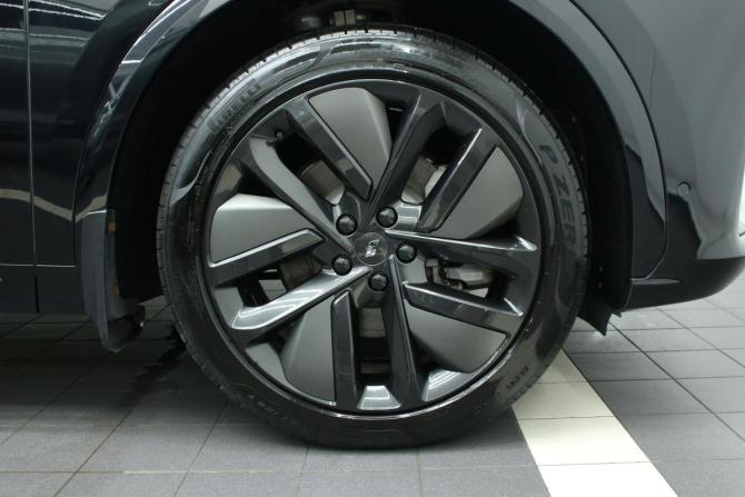 Li Auto (Lixiang) L7 I с пробегом 2023 года, цена 5 300 000 рублей, 52203 км, внедорожник, Автокод Объявления