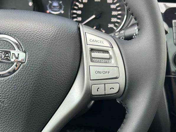 Nissan Qashqai II с пробегом 2014 года, цена 1 350 000 рублей, 156379 км, внедорожник, Автокод Объявления
