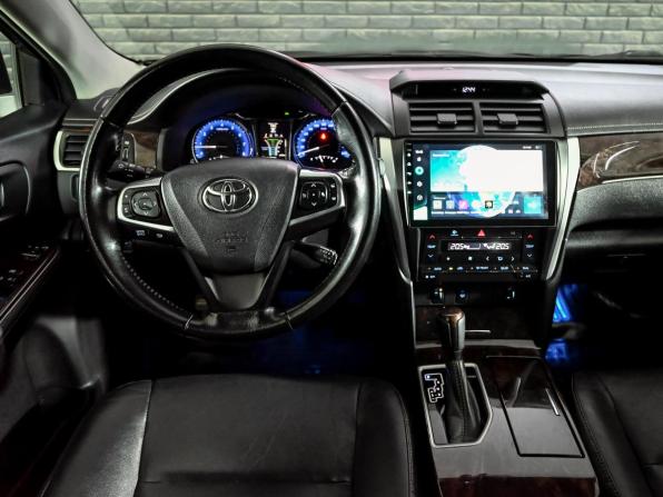 Toyota Camry VII (XV50) Рестайлинг 2 с пробегом 2017 года, цена 2 480 000 рублей, 58536 км, седан, Автокод Объявления