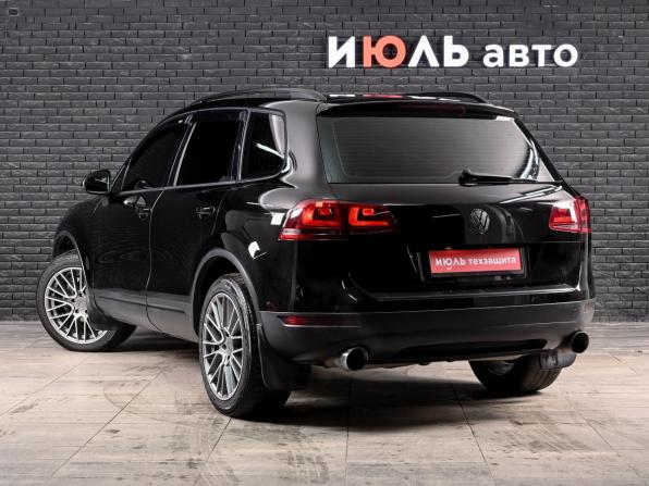Volkswagen Touareg II с пробегом 2013 года, цена 2 100 000 рублей, 251376 км, внедорожник, Автокод Объявления