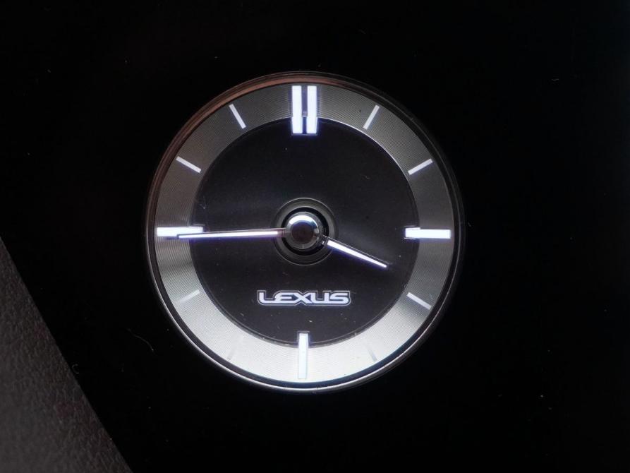 Lexus ES VII Москва  - изображение 17
